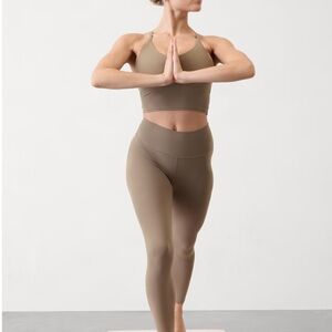Atheleta Transcend 7/8 Legging NWT